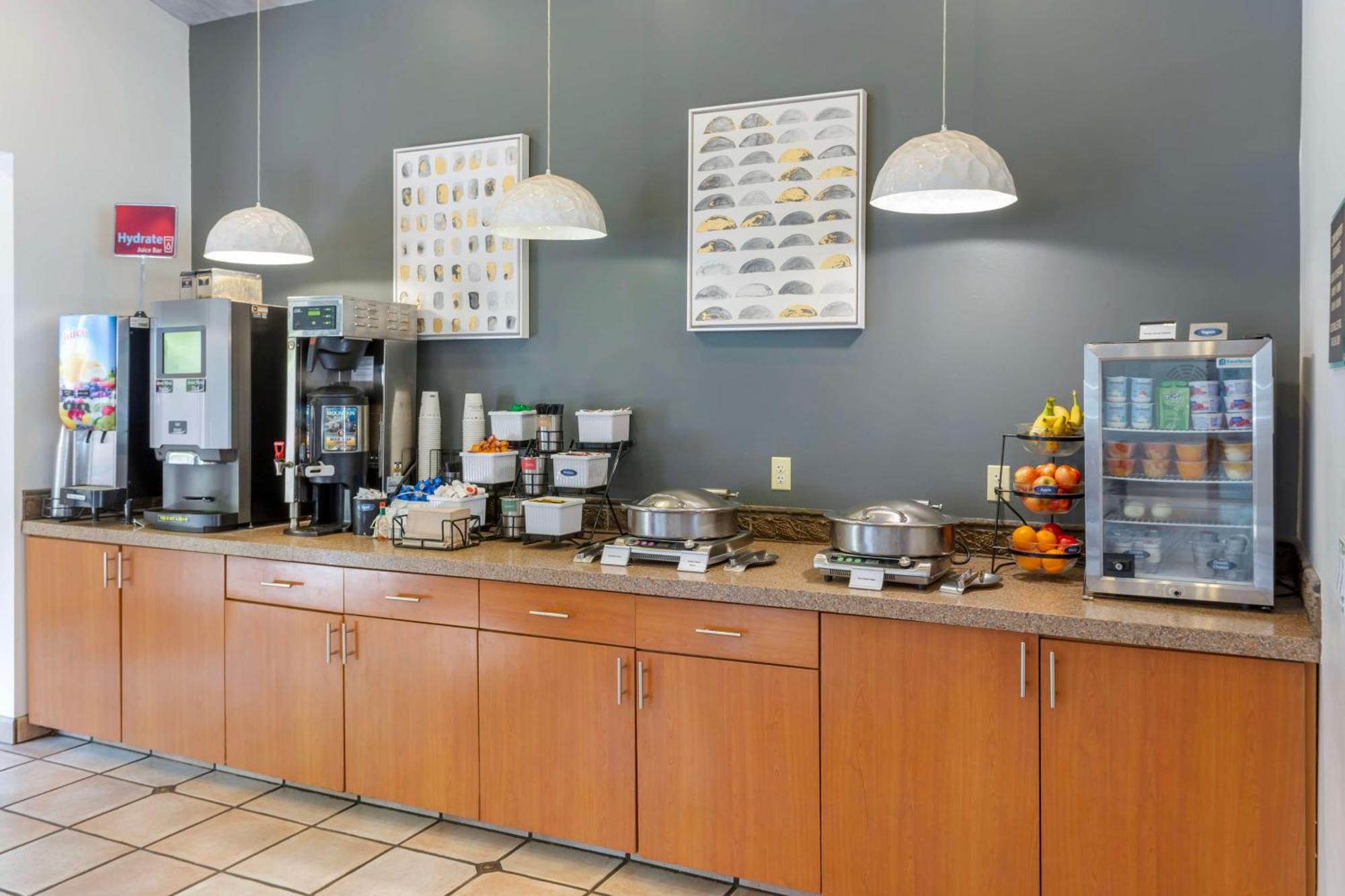 Hotel Western Cotton Tree 3*