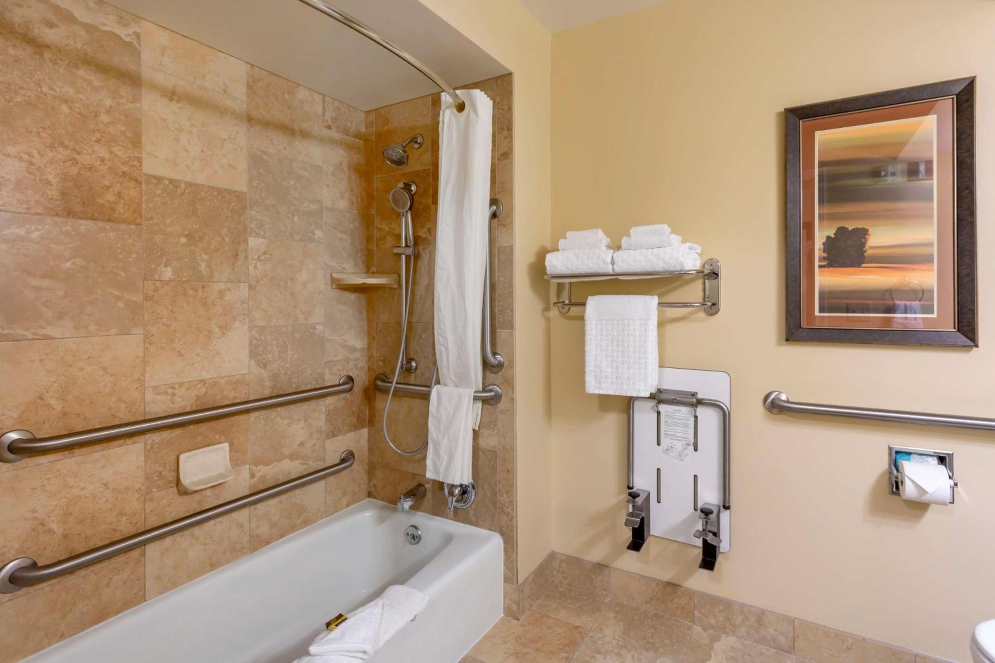Hotel Western Cotton Tree 3*
